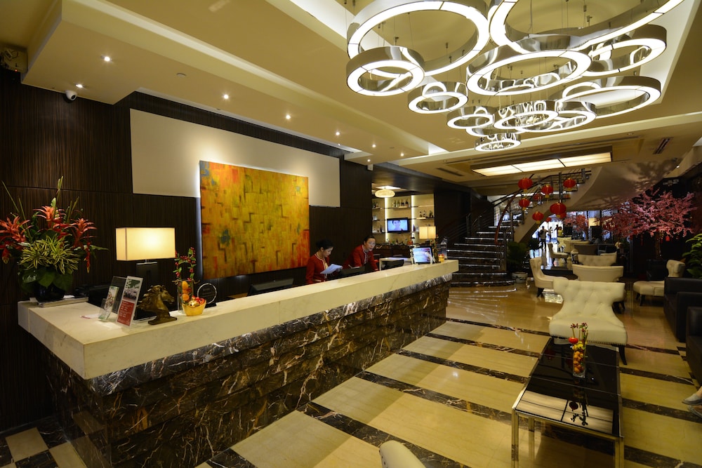 Lobby at Ramada by Wyndham Manila Central, MANILA