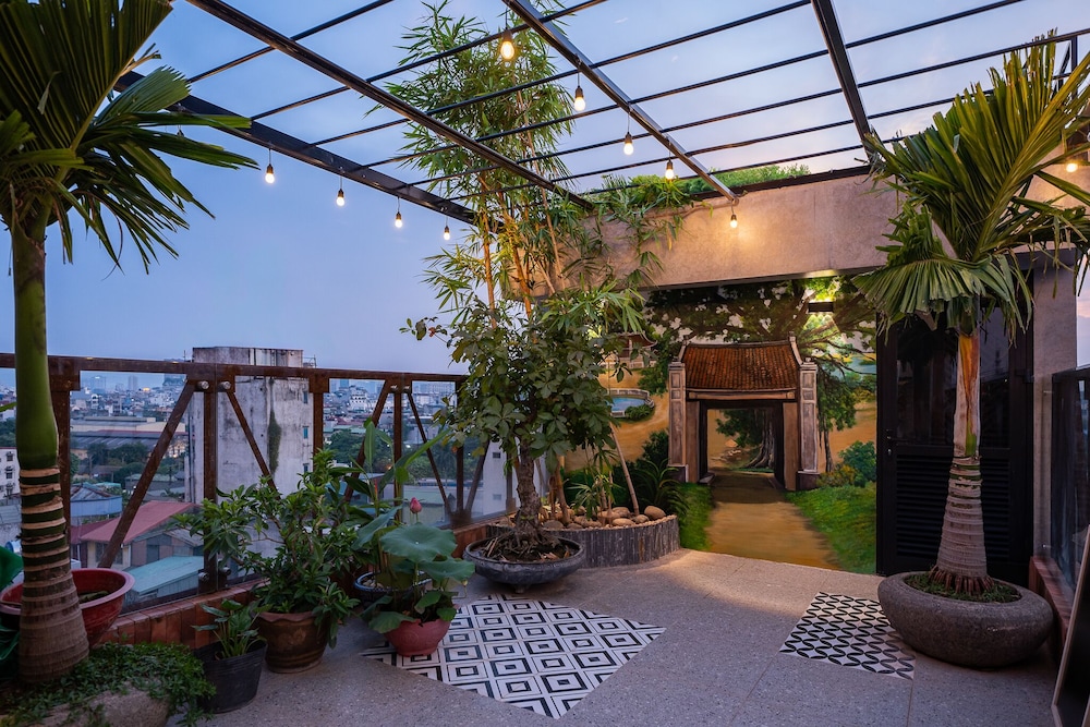 Le Parfum Apartment & Hotel 46/50