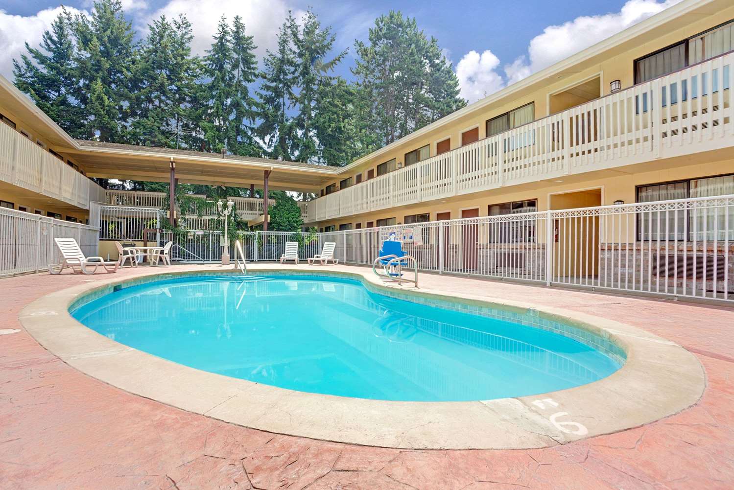 FairBridge Inn Express Tukwila 7/9