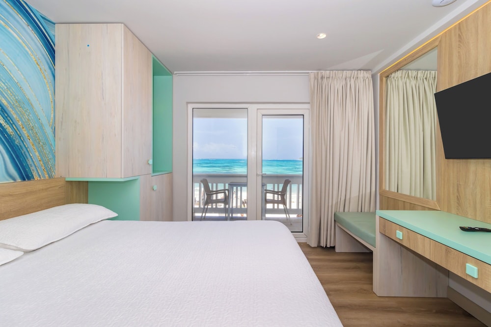Hotel Bahia Sardina 6/40