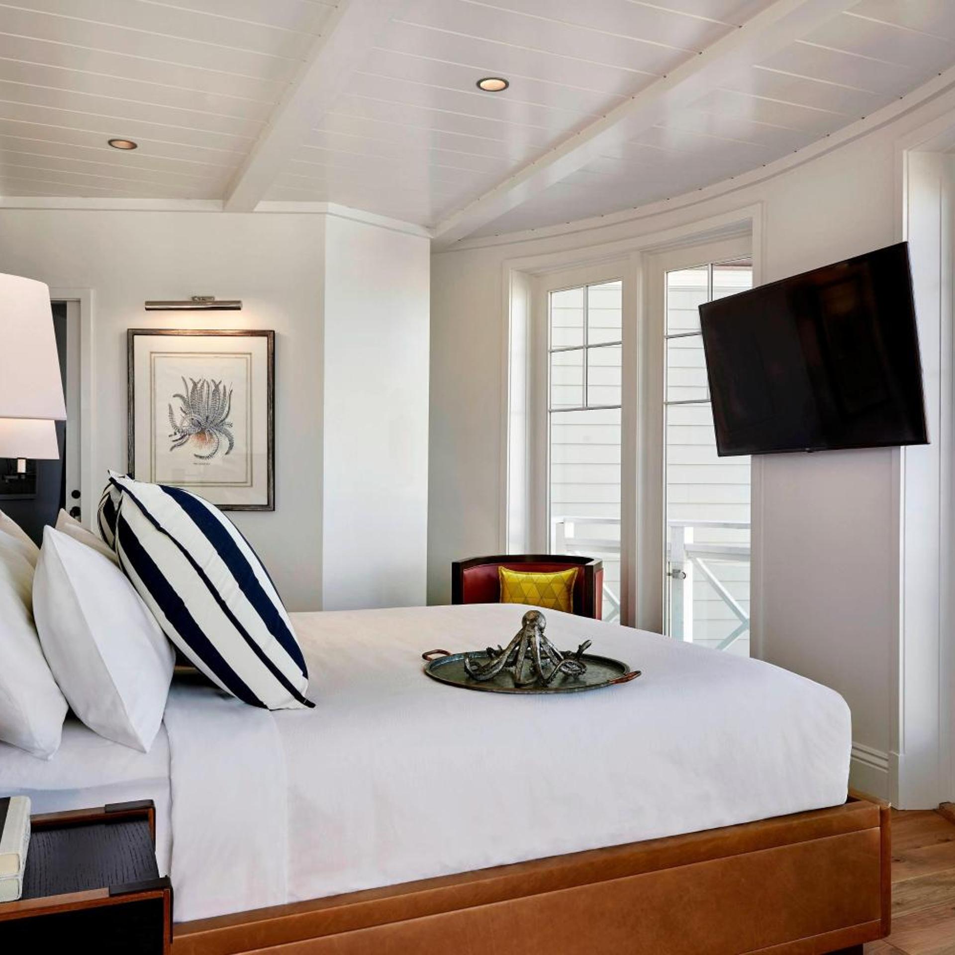 Deluxe, Suite, King Bed