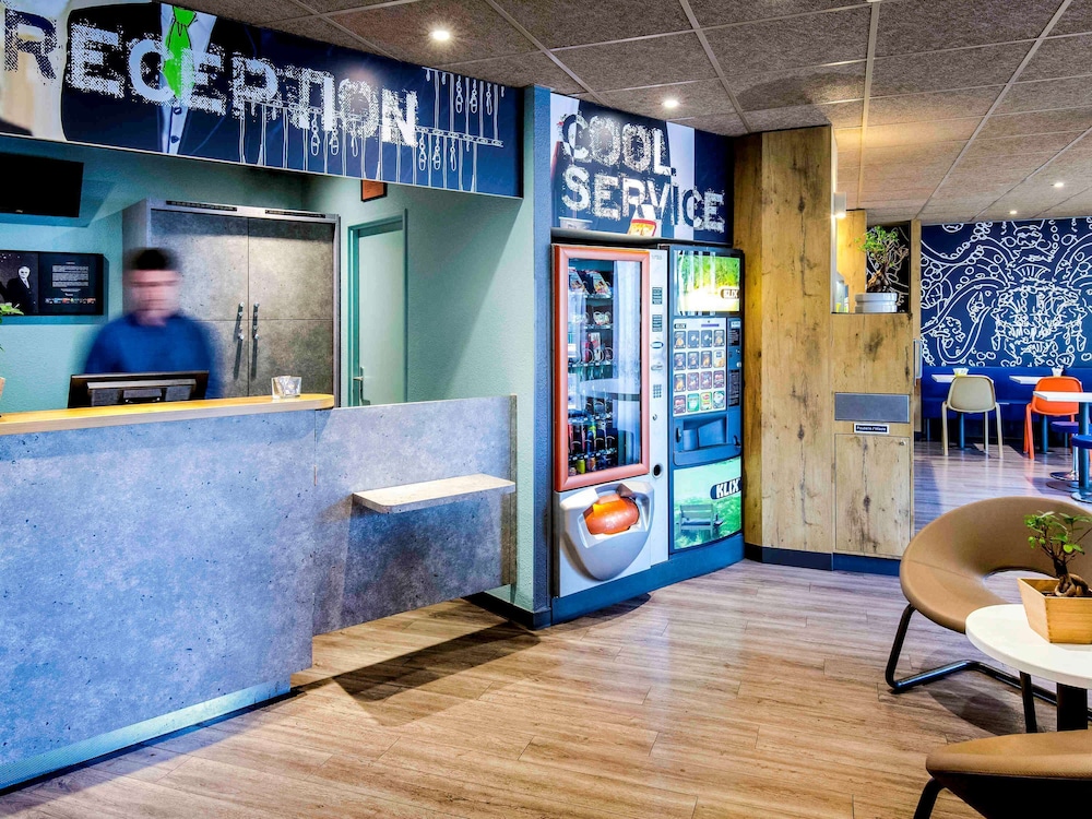 Ibis Budget Marseille Timone 7/70