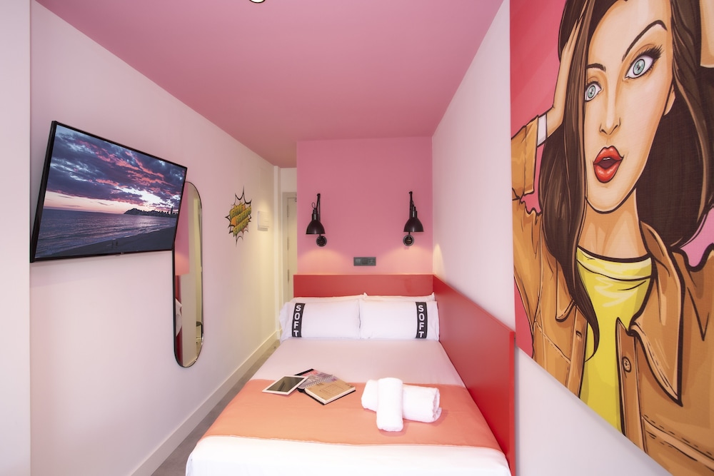 Hotel Casual Pop Art Benidorm 28/80