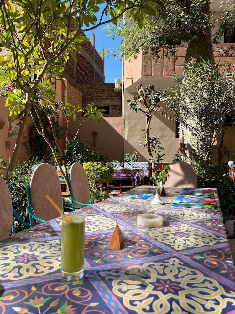 Amon Hotel 42/50