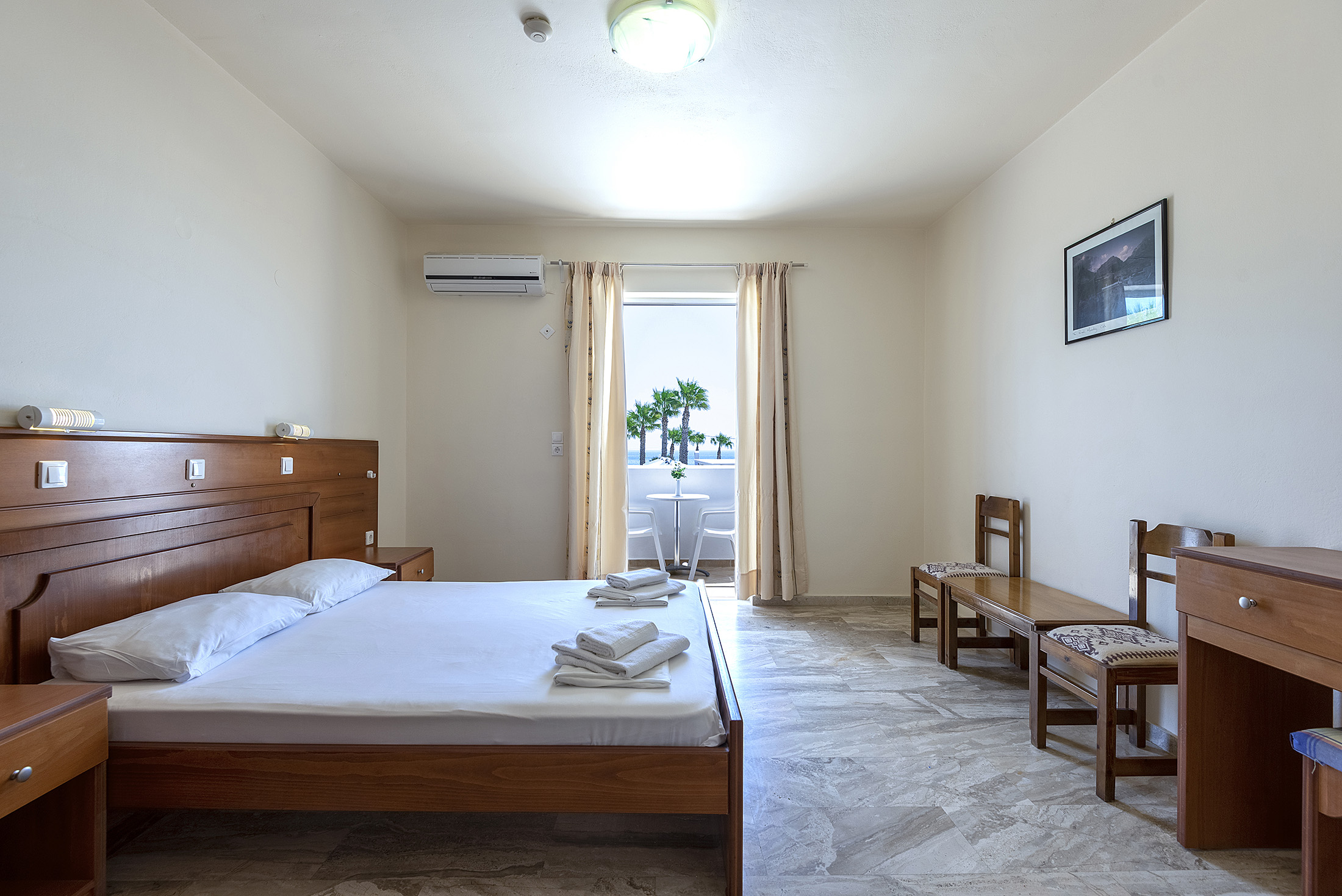 Mammis Beach Hotel 24/63