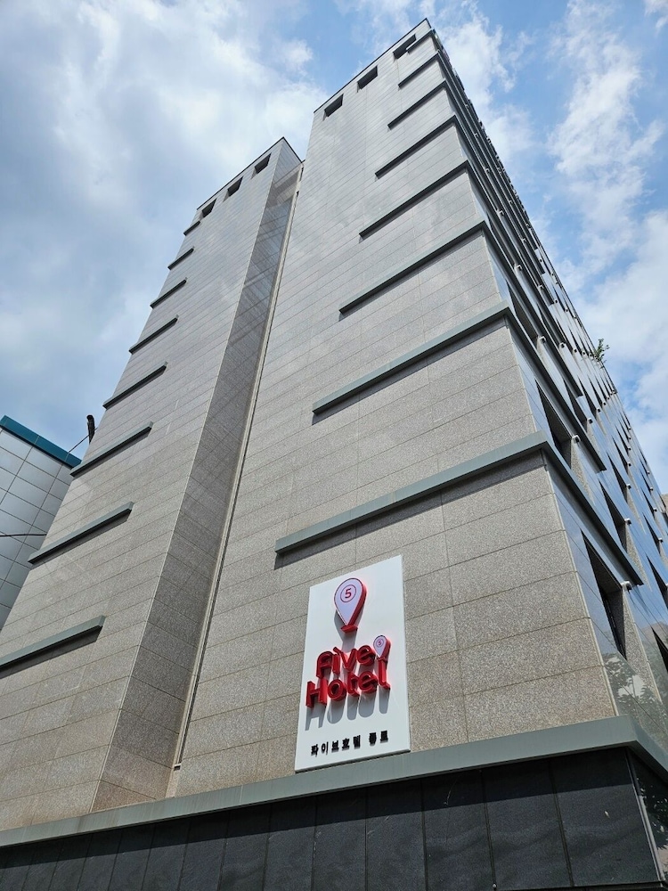 Five Hotel Jongno 6/54