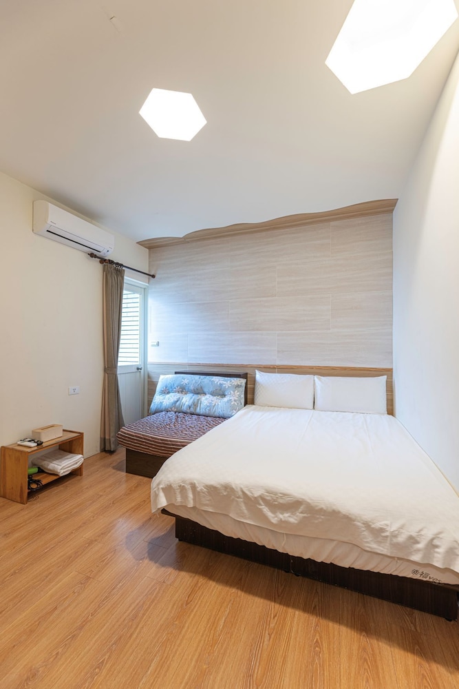 COMFORT, DOUBLE BED