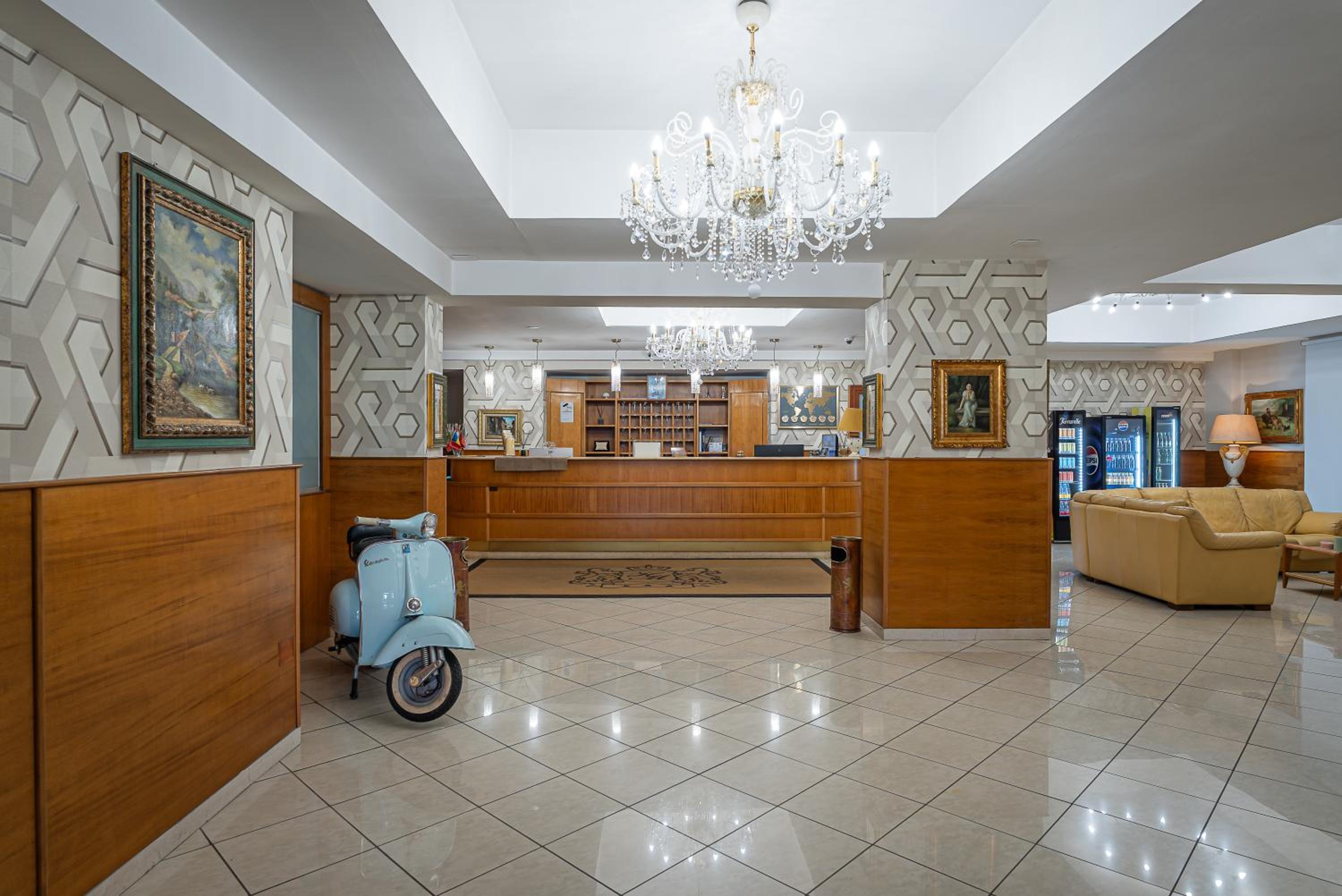 Hotel Max 7/50