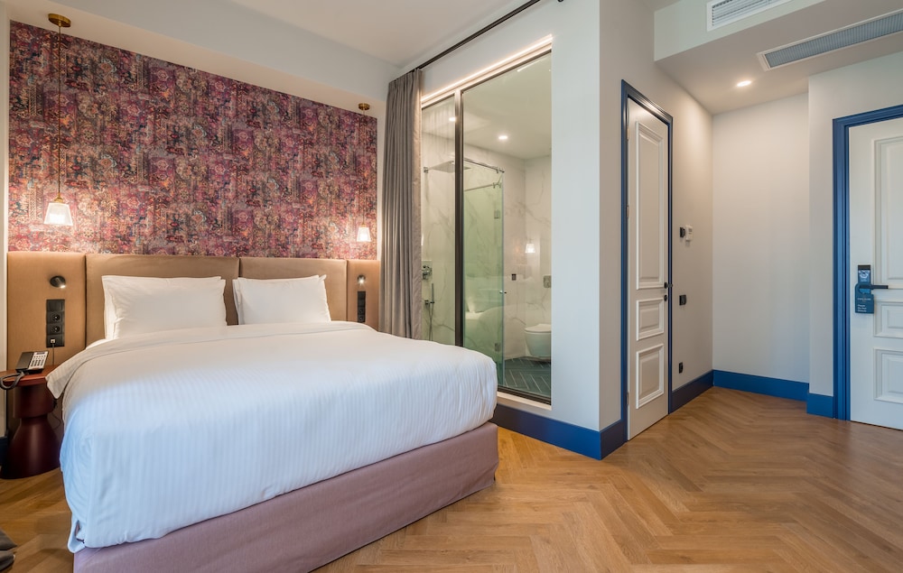 Hotel Abanotubani 12/30