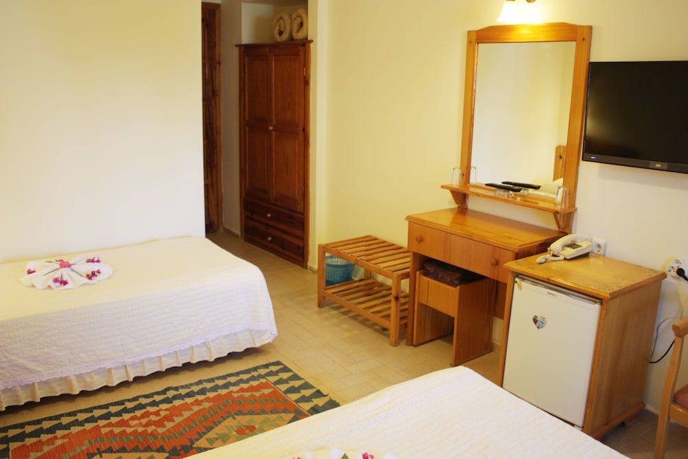 Toloman Hotel Bitez Beach 11/50