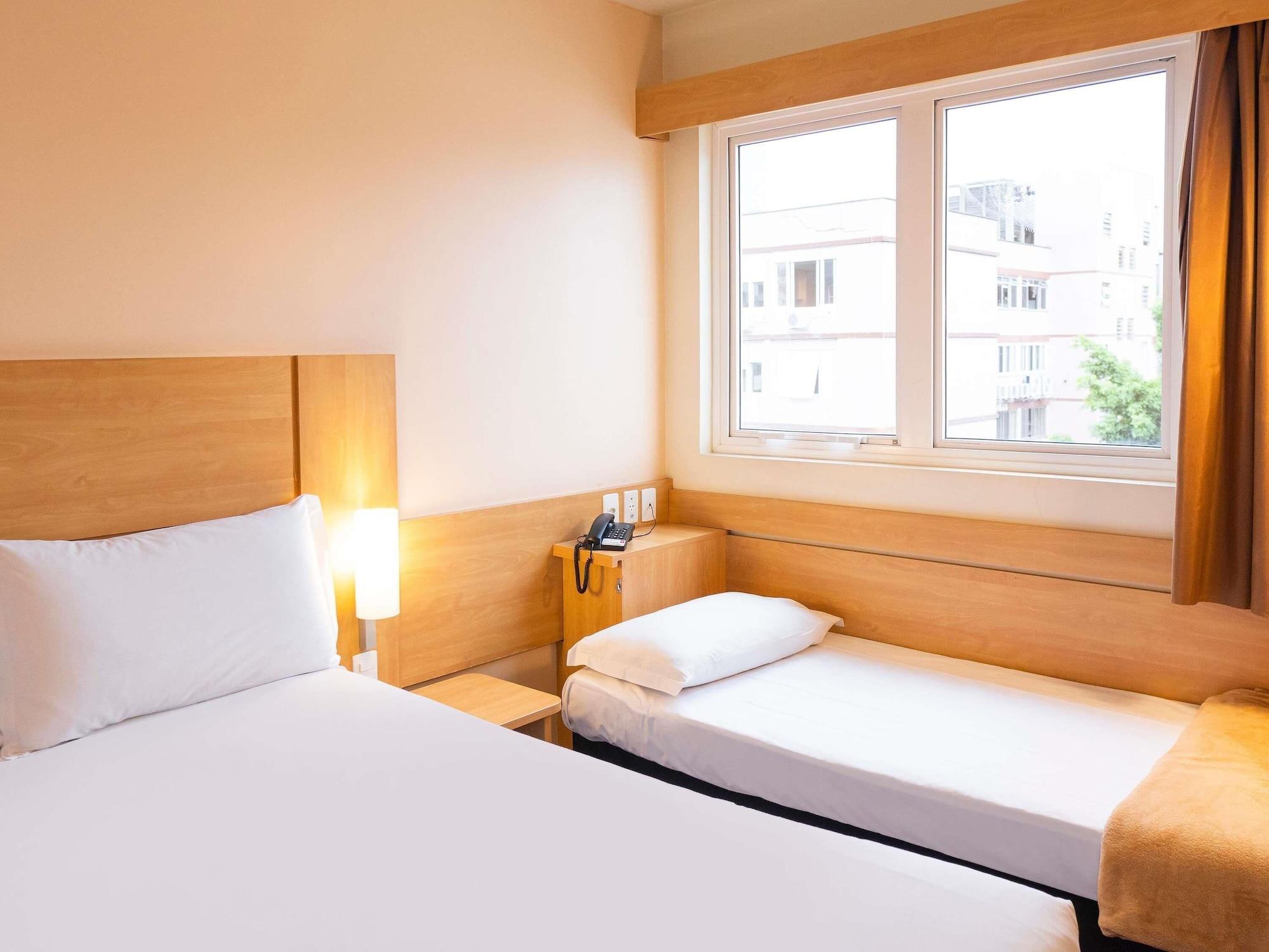 Standard, Multiple Beds