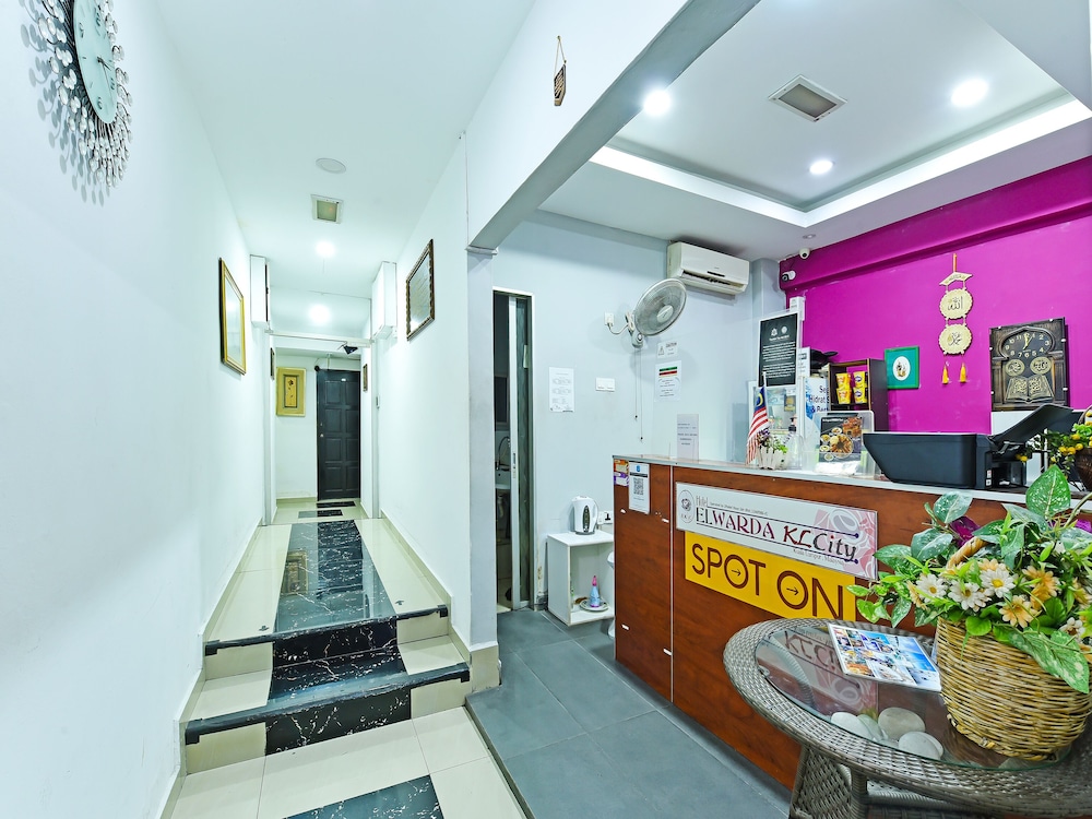 Lobby at OYO 90138 Hotel Elwarda Klcity, KUALA LUMPUR