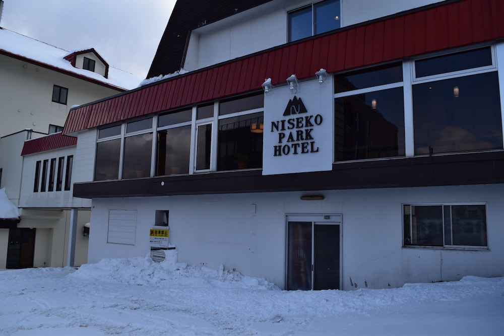 Niseko Park Hotel 2/50