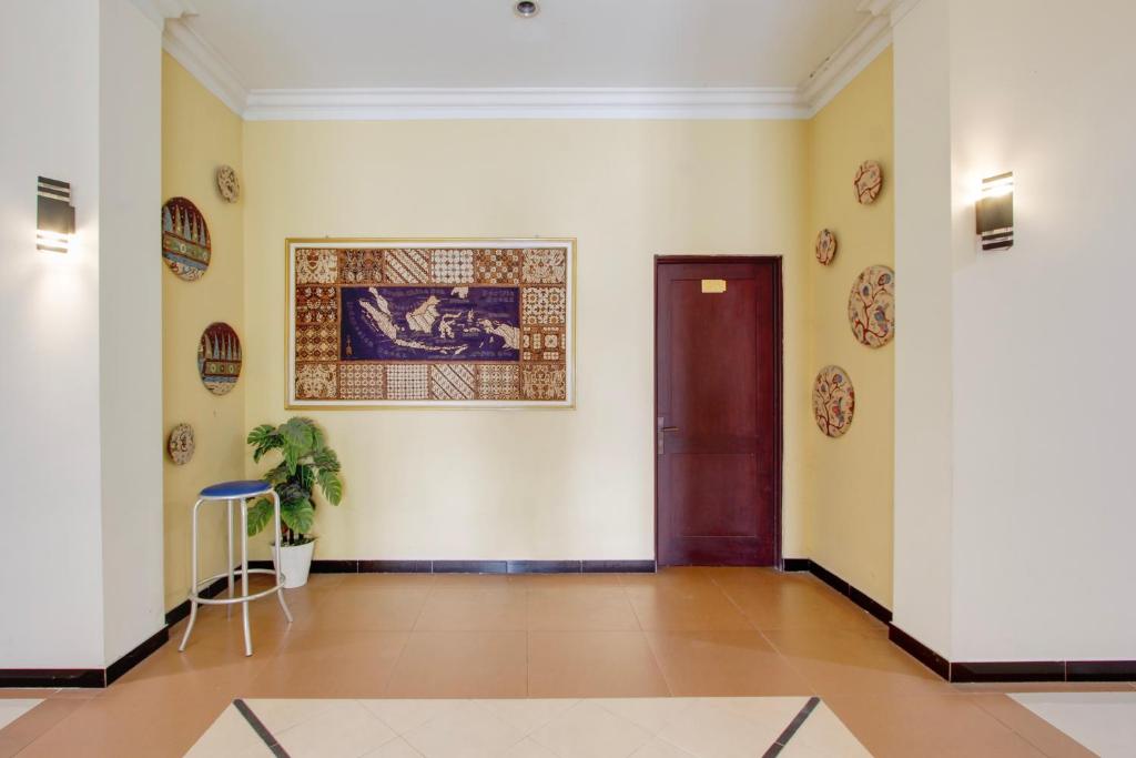 Lobby at Hotel O near Jogja City Mall formerly Namira Hotel, Sinduadi