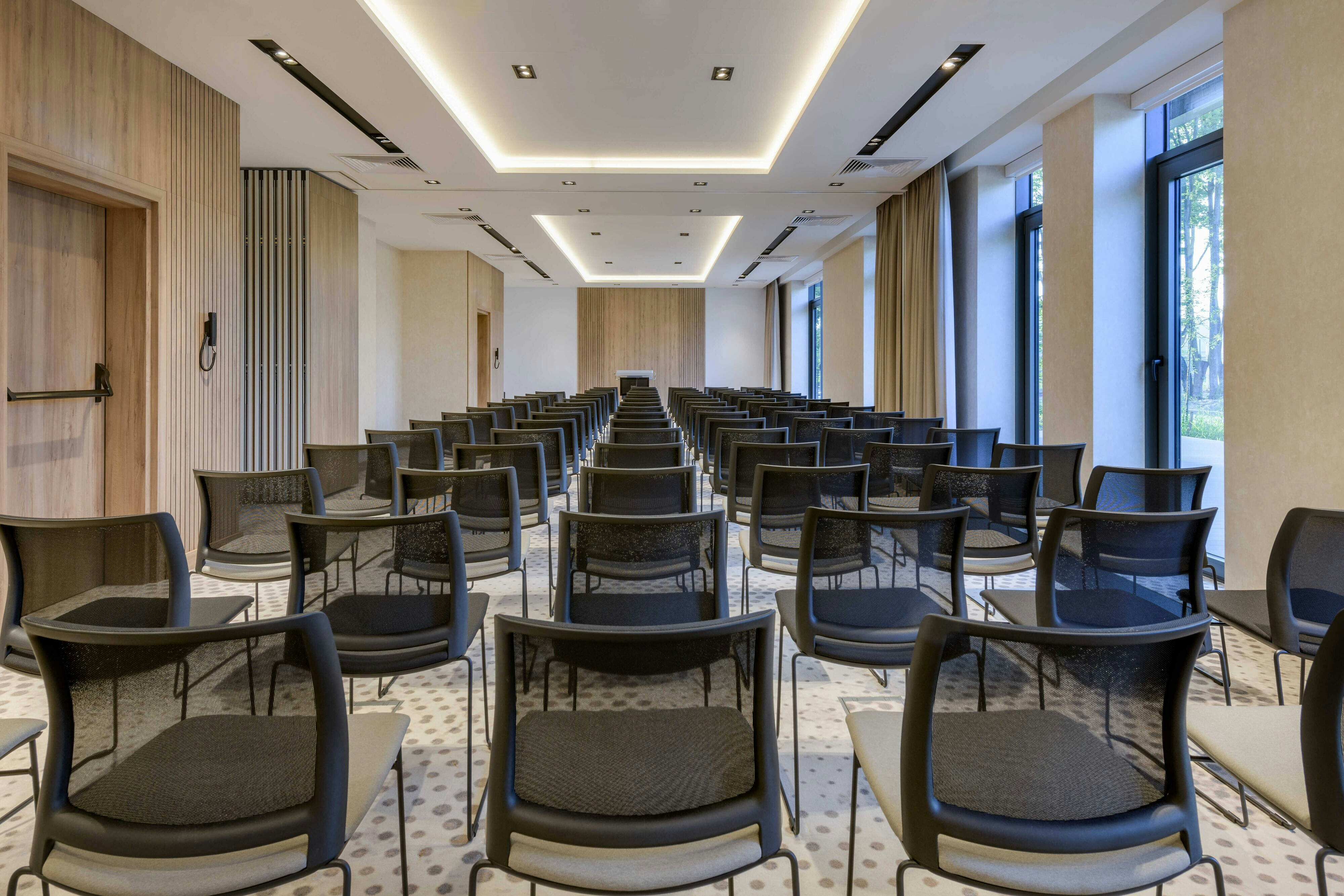AC Hotel by Marriott Krakow 48/57