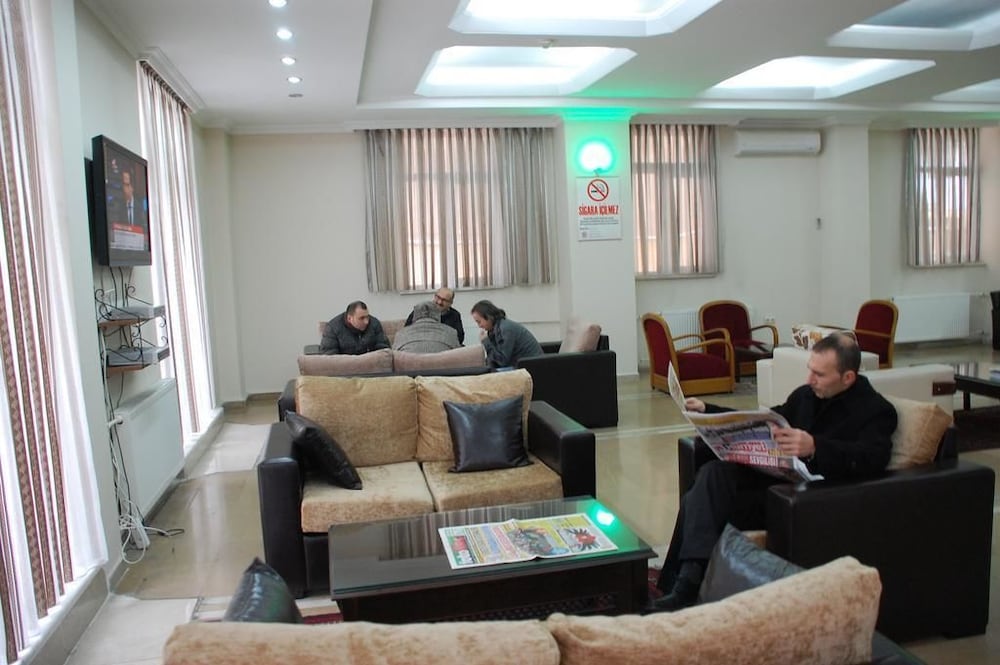 Business Life Hotel Bakirkoy 28/40