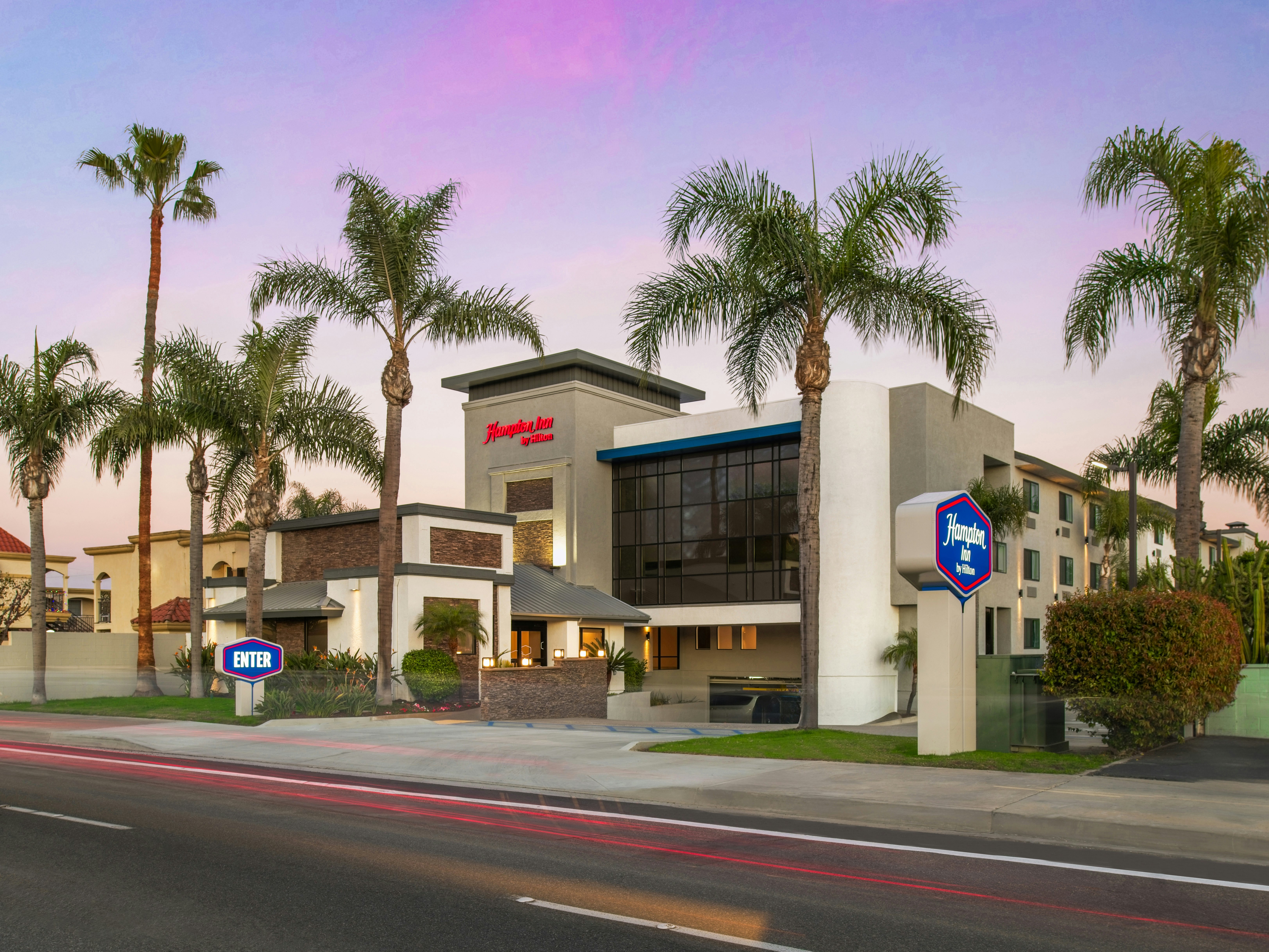 Hampton Inn by Hilton Costa Mesa Newport Beach in COSTA MESA - CA