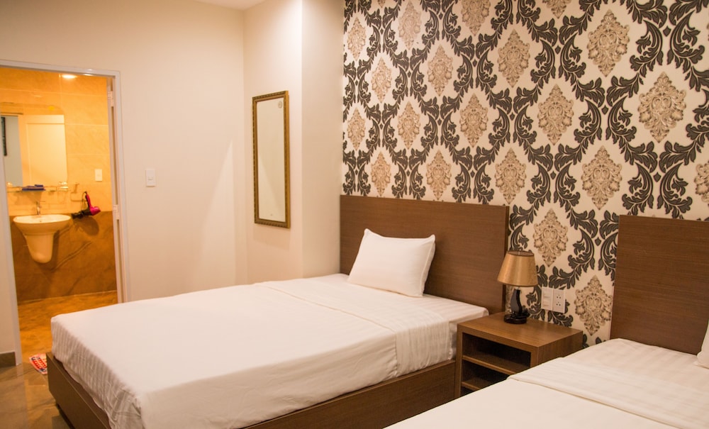 C'Lavie Hotel - Saigon Airport Hotel 27/50