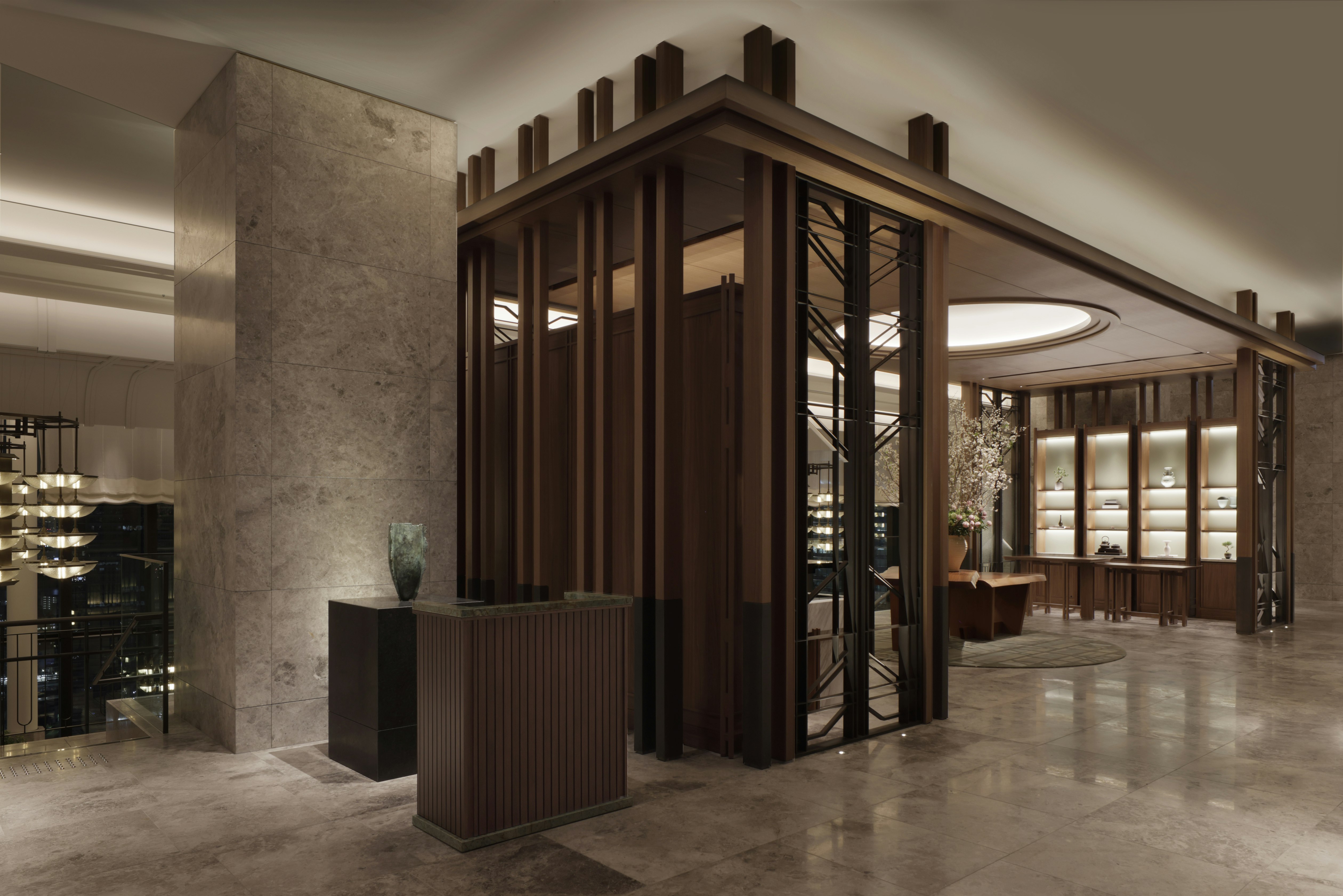 Waldorf Astoria Osaka 7/56