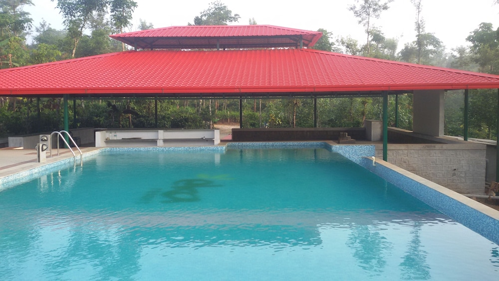 EKA RESORT 6/35