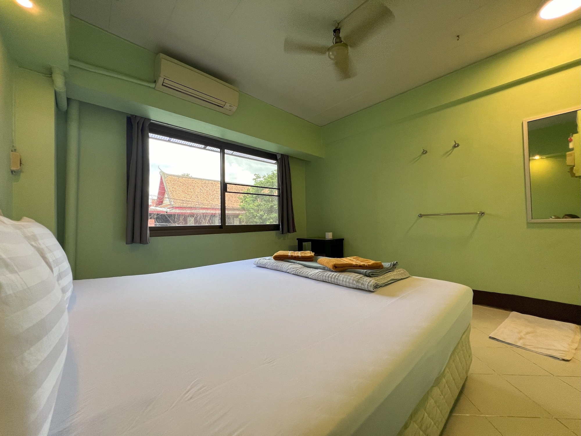 ROOM, DOUBLE BED, PRIVATE BATHROOM