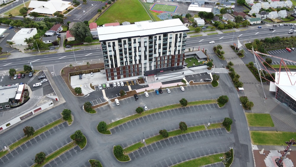 Ramada Suites by Wyndham Auckland Manukau Pacfic Centre 10/64