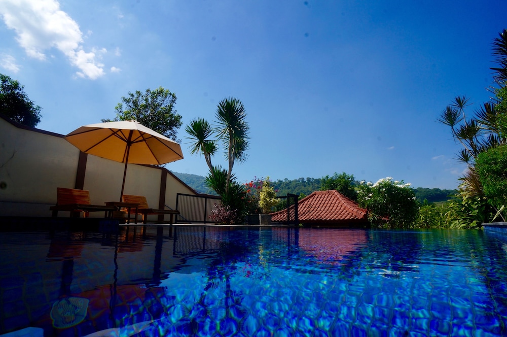 Villa Mataano 9/49
