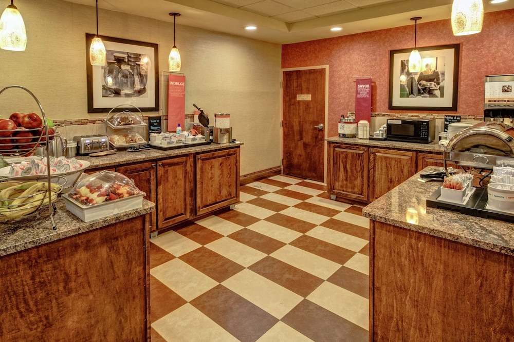 Hampton Inn Winchester 34/40