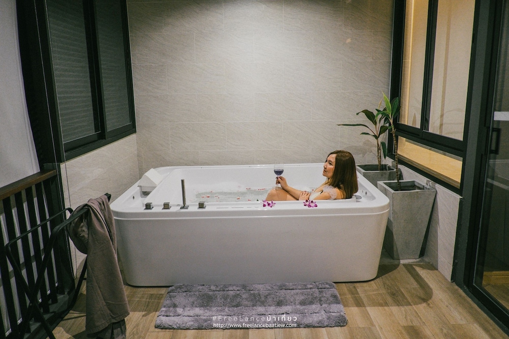 The Yana Villas Hua Hin 50/50