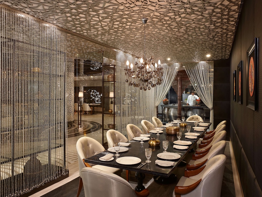 HYATT REGENCY GURGAON 58/70