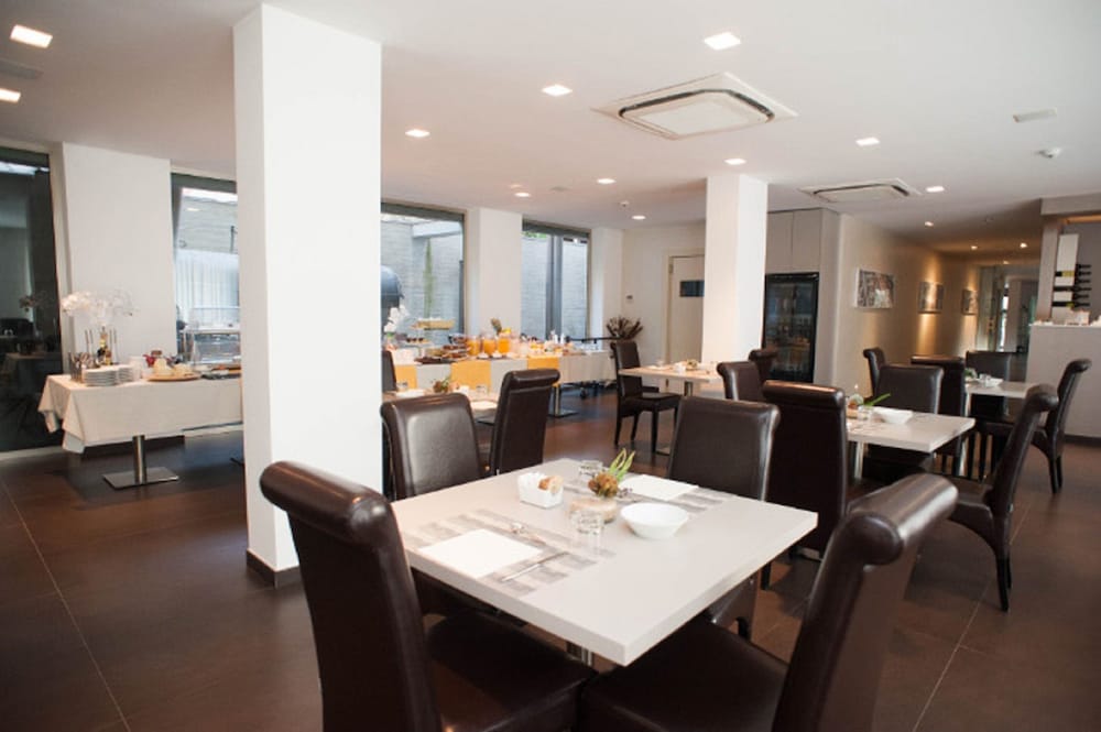 Ferro Hotel 29/33