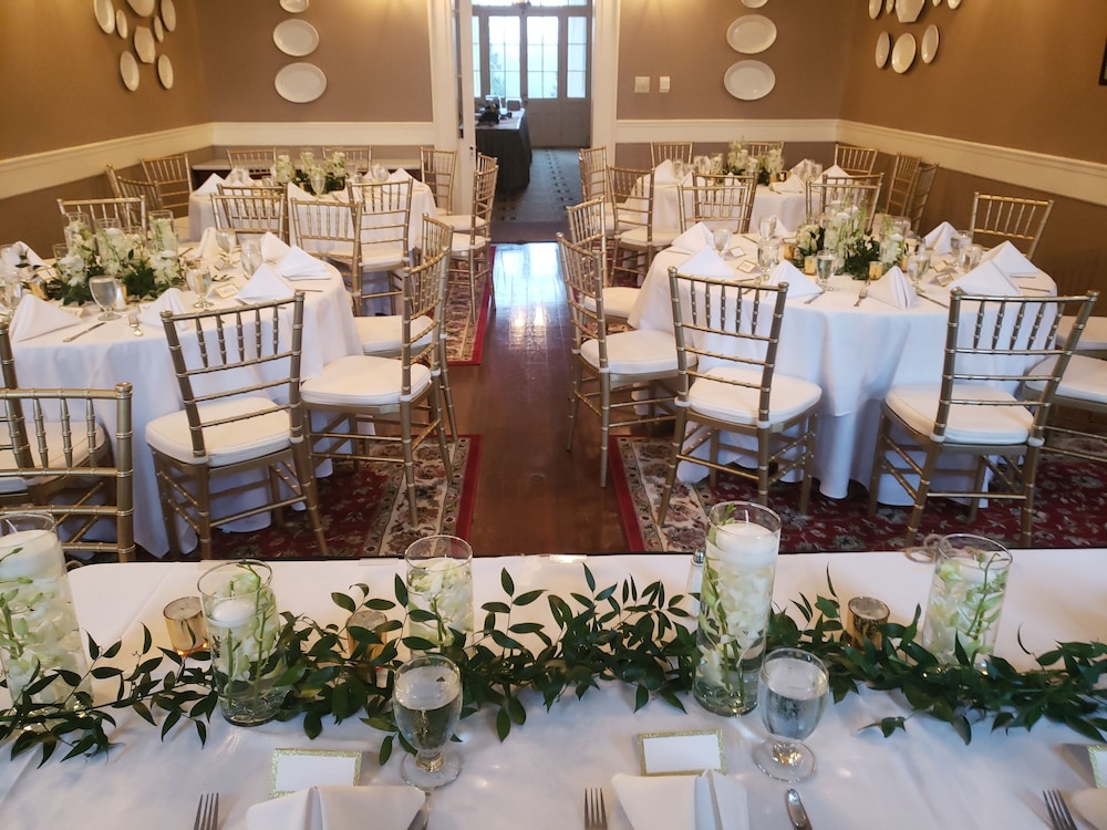 The Berry Hill Resort & Conference Center 49/62