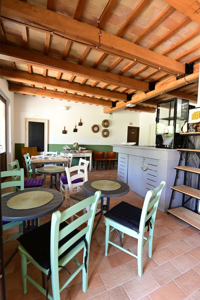 Moretti Country House 28/47