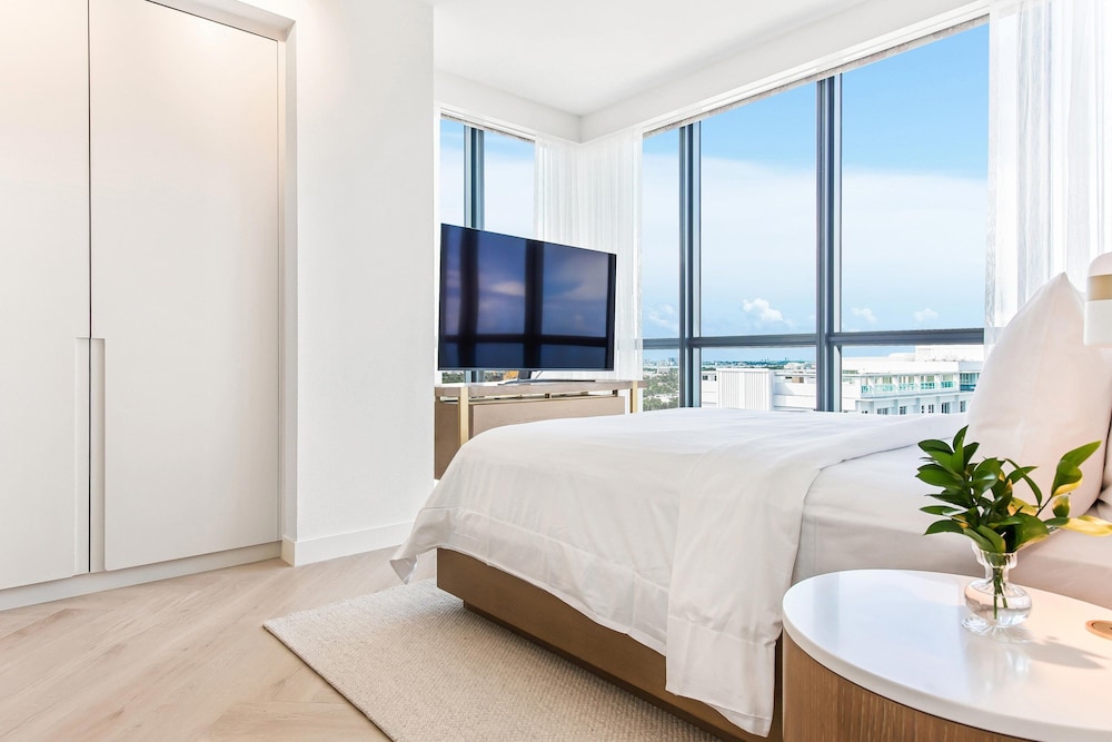 W South Beach Hotel 22/68
