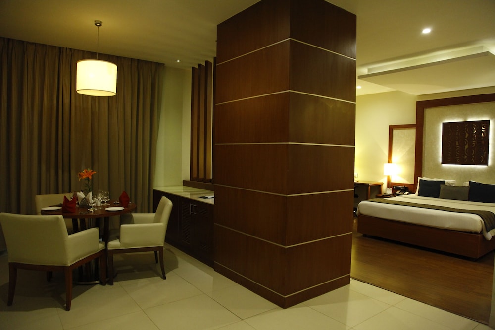 The Altruist Business Hotel 6/27