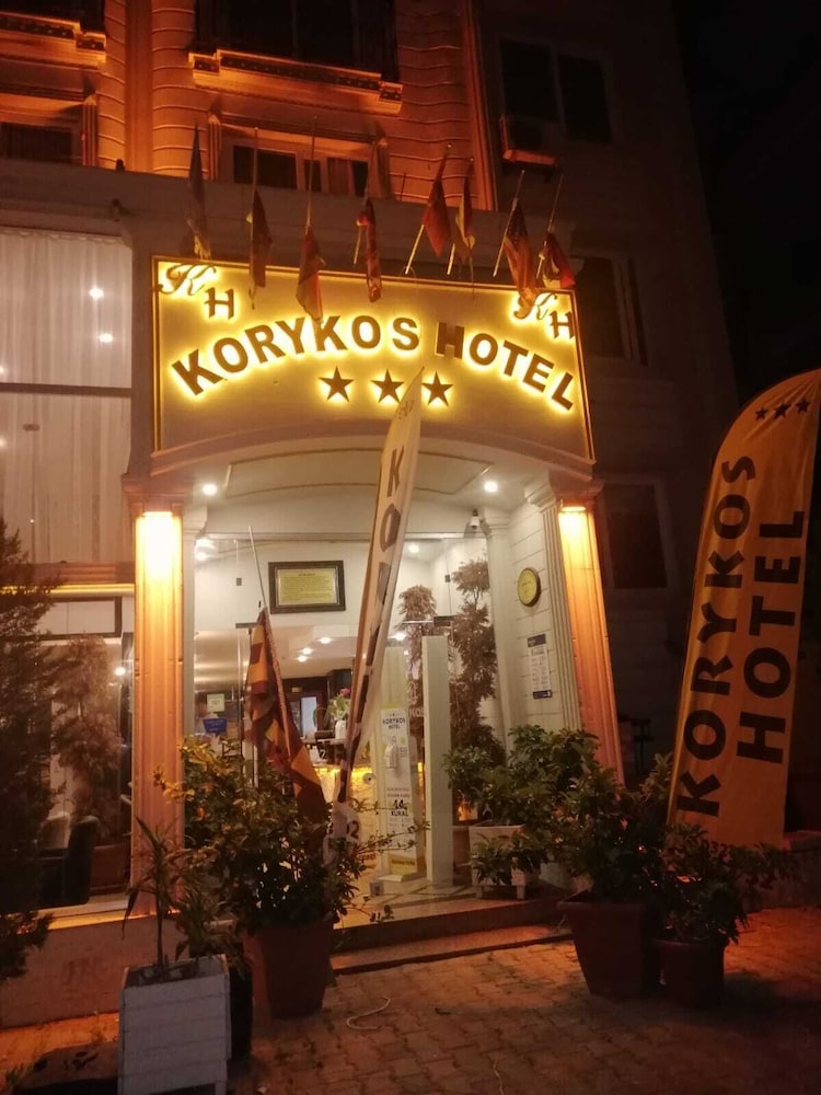 Korykos Hotel 5/24