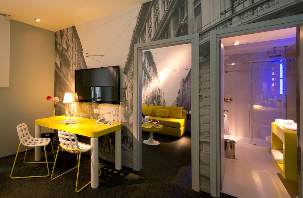 The Street Milano Duomo a Design Boutique Hotel 39/67