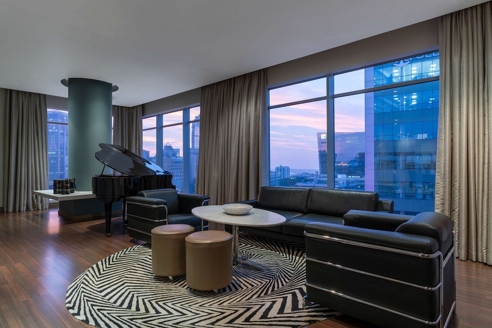 Radisson Blu Gautrain 50/79