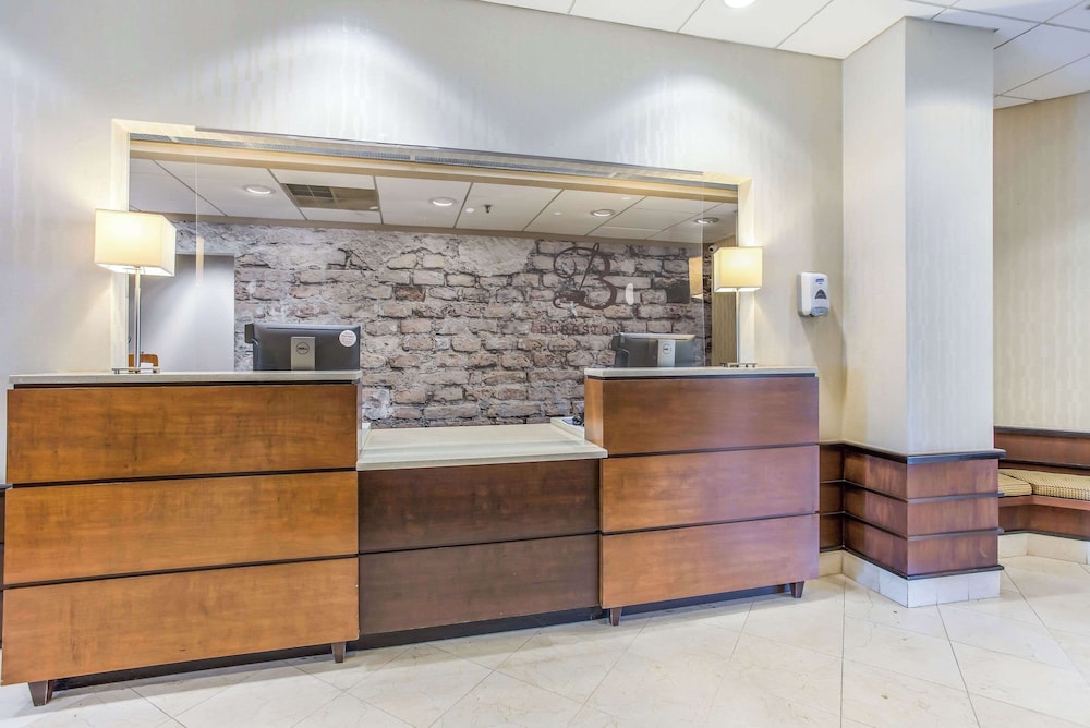 Burrstone Inn, an Ascend Collection Hotel 2/55