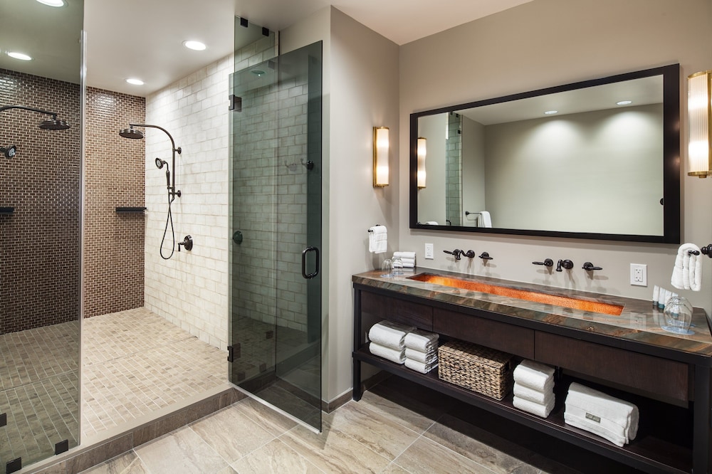 The Westin Oaks Houston at the Galleria 4/58