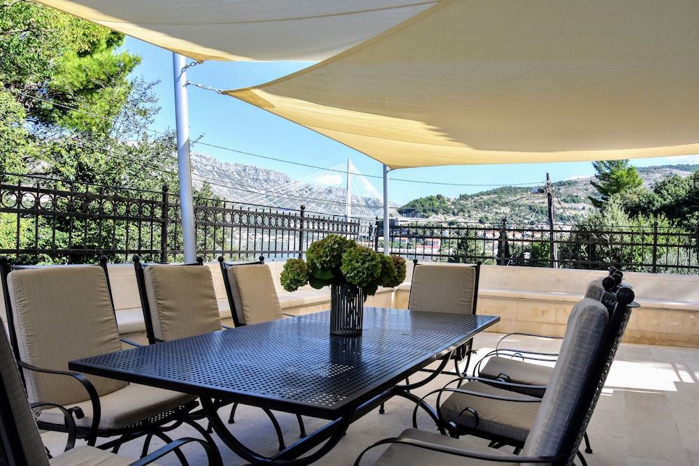 Villa Franica 40/50