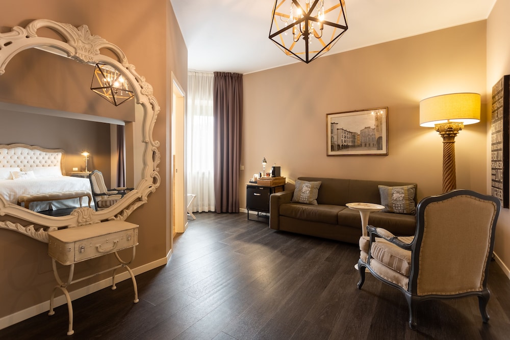 Like Home Boutique Hotel 35/50