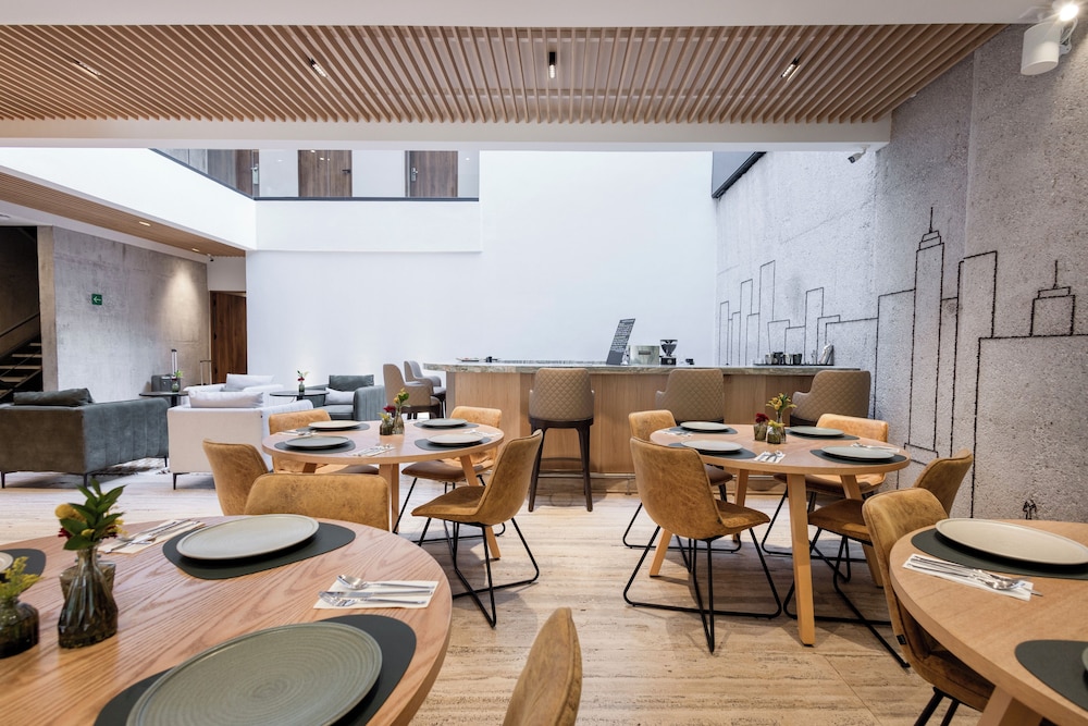 Vuestro Hotel Boutique 43/49