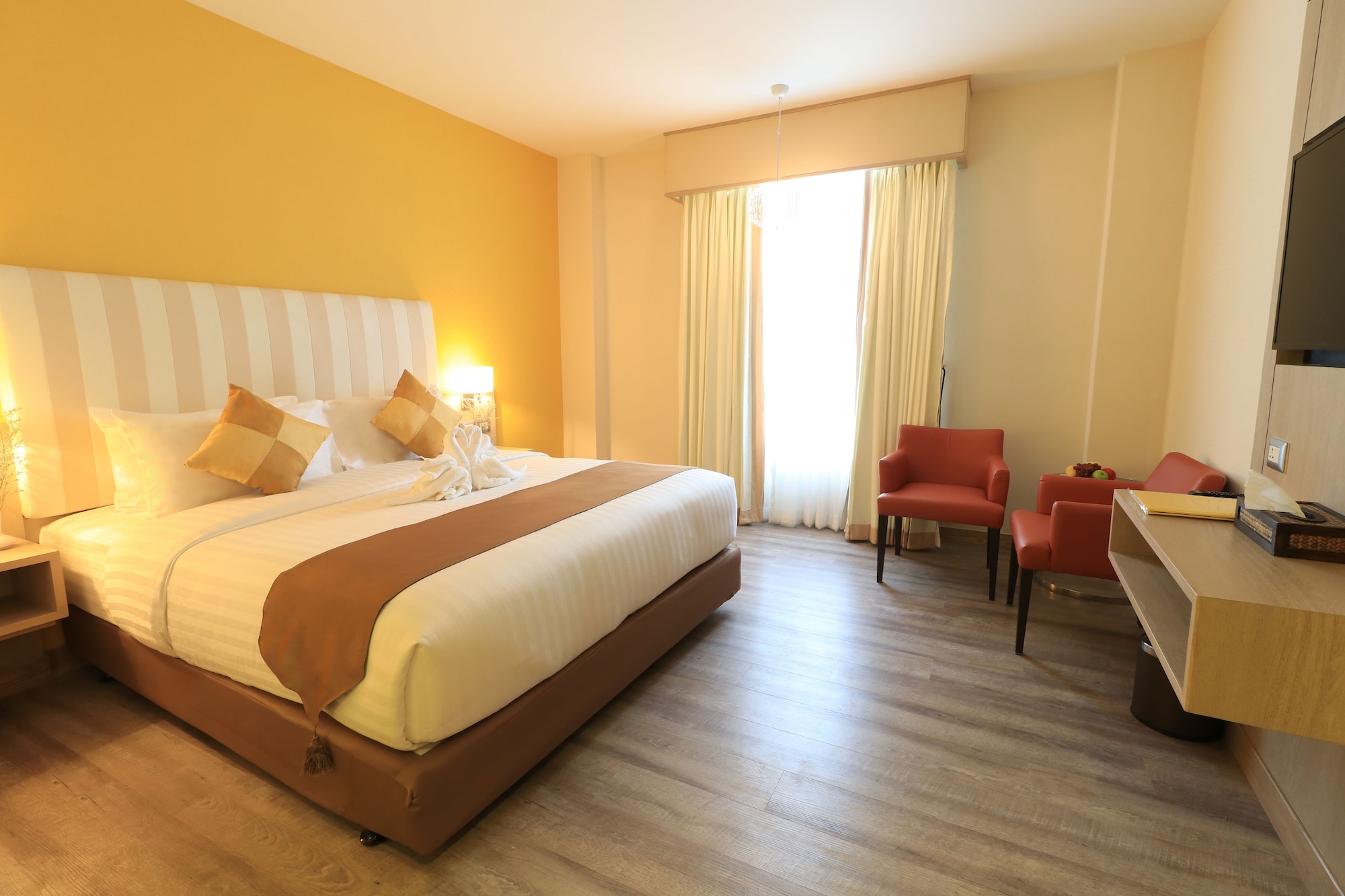 SUPERIOR, DOUBLE BED