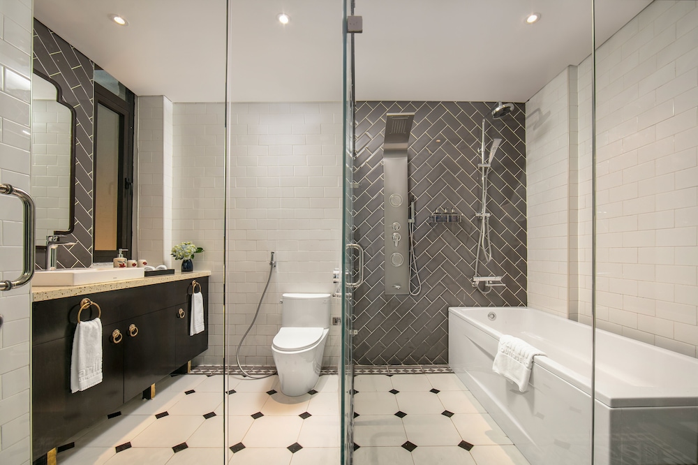 Carillon Boutique Hotel 28/30