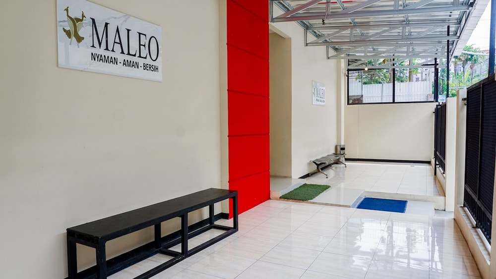 Oyo 230 Maleo Residence 48/55