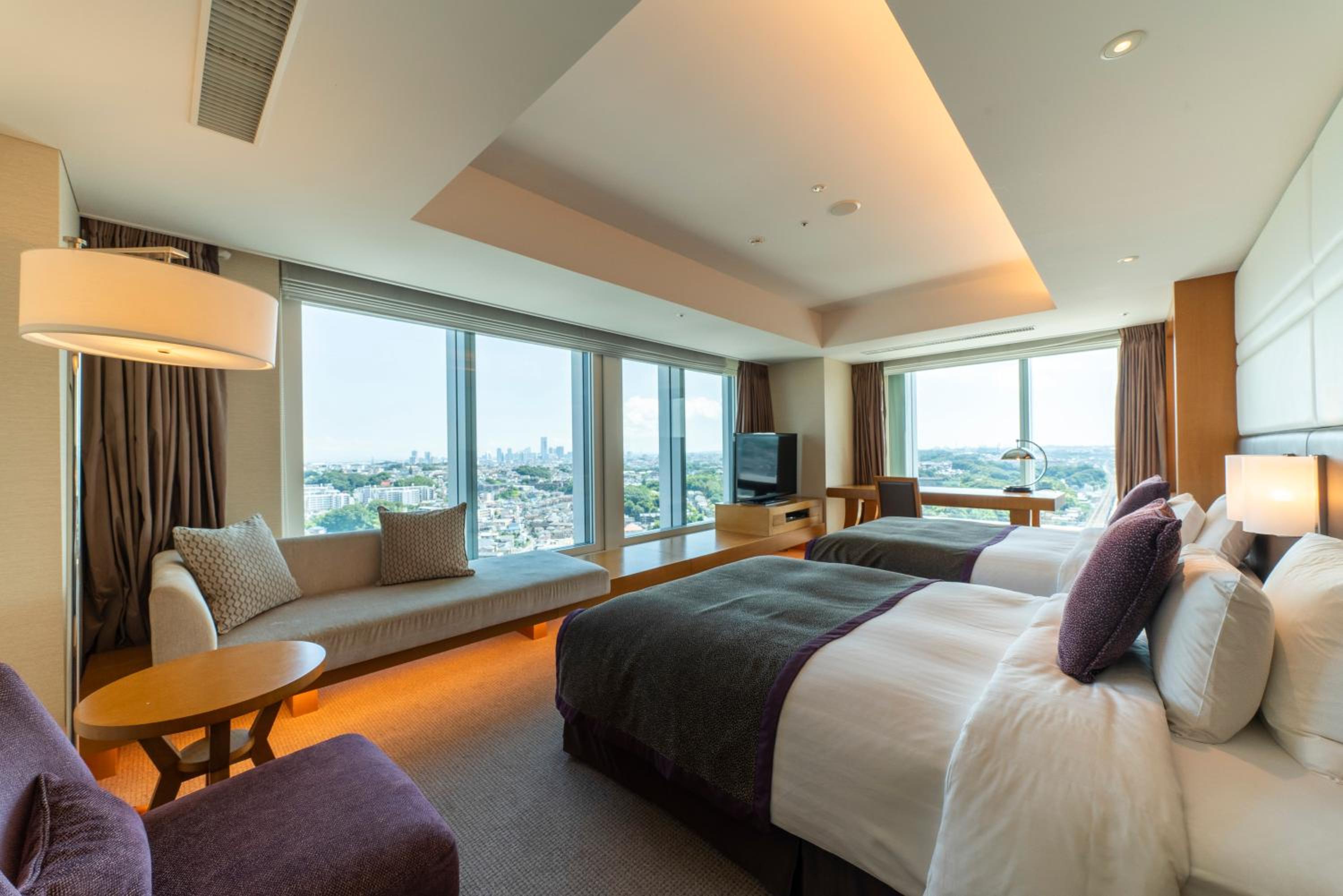 Executive, Twin Beds, Associa Shin Yokohama 4/10