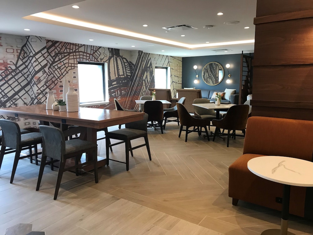 Sheraton Madison Hotel 47/70