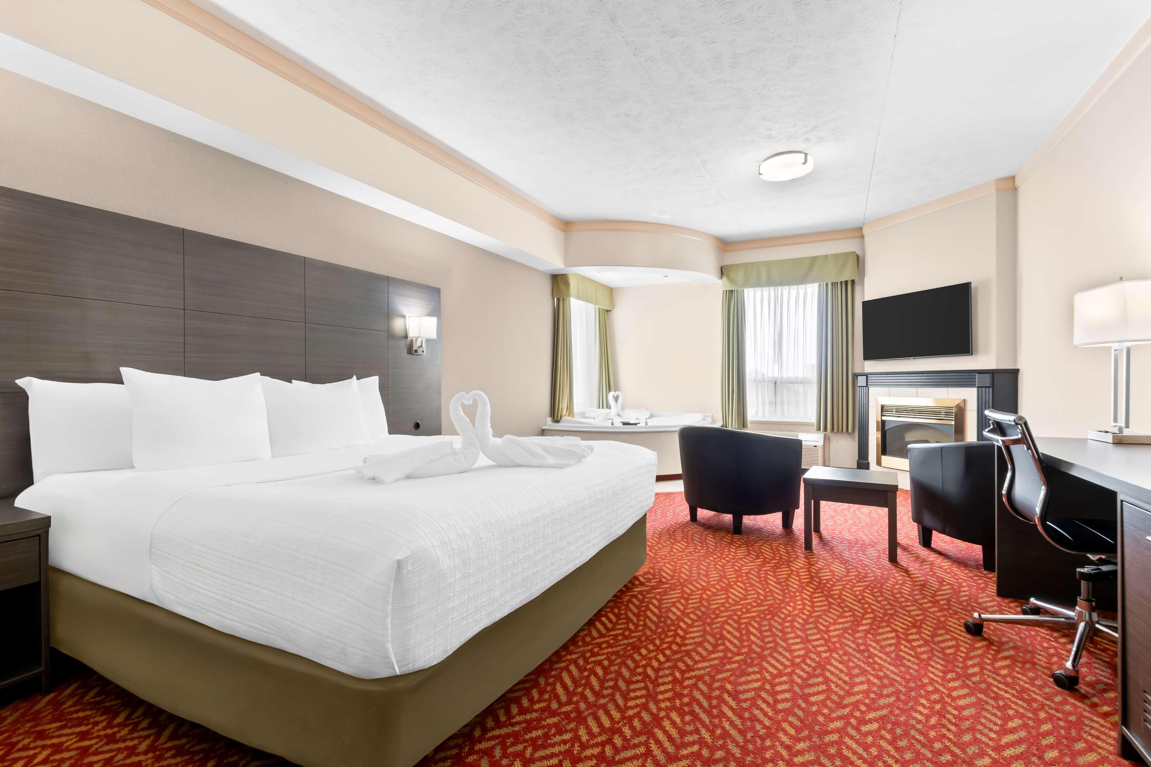 غرفة بسرير كينج، Best Western Inn On The Bay 2/4