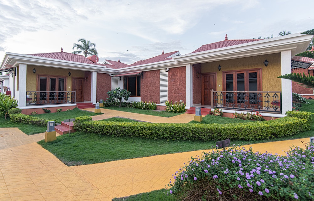 THE GRAND LEONEY RESORT 10/65